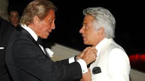 C:\Users\ASUS\Pictures\Roma Meydanı-Şubat-2026-ŞI-Valentino-Garavani-Giancarlo-Giammetti ---.jpg